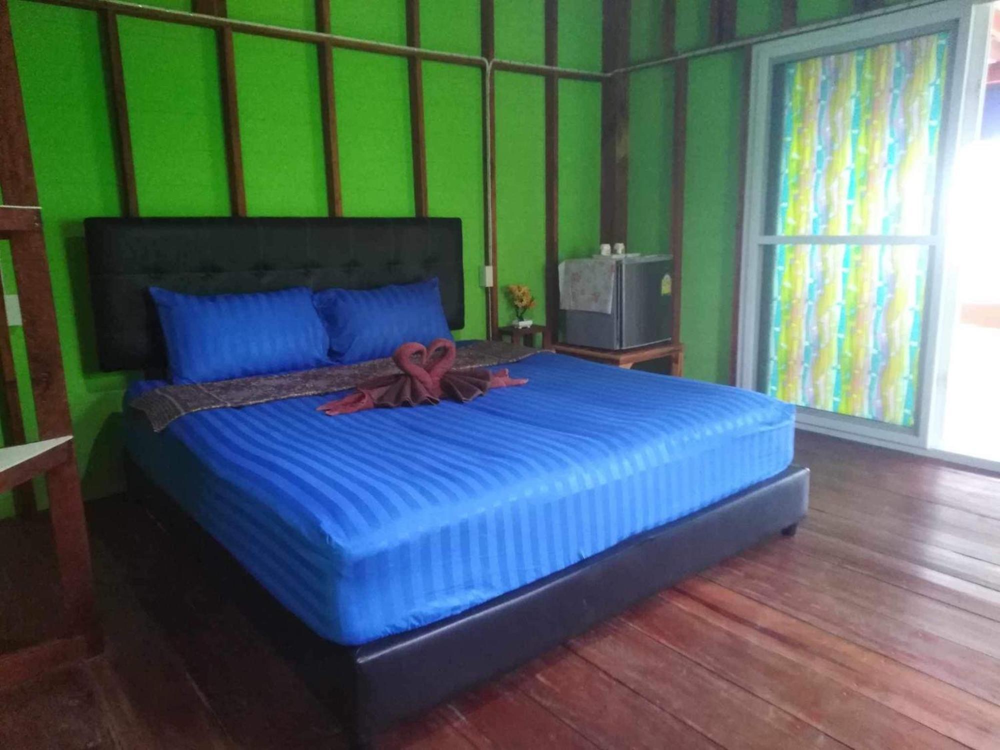 Koh Mook Rem Ley Hotel Trang Exterior photo