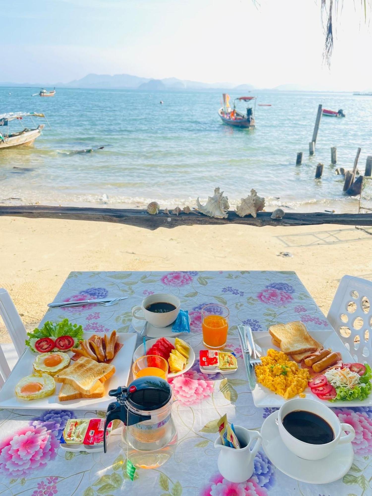Koh Mook Rem Ley Hotel Trang Exterior photo